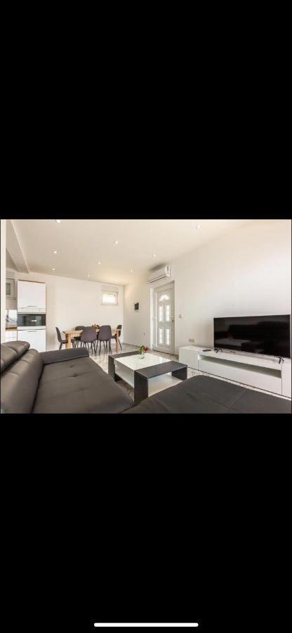 Apartments Arijan30 Celina Bagian luar foto